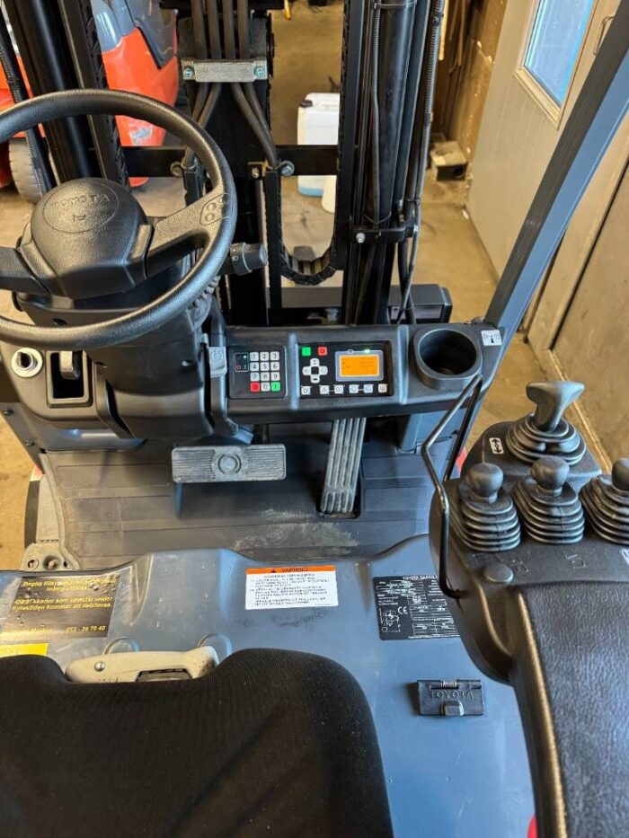 Toyota truck 8FBE15T - Bild 3