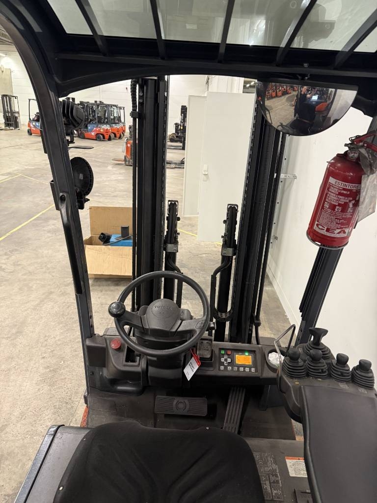 Toyota truck 8FBEK18T - Bild 2