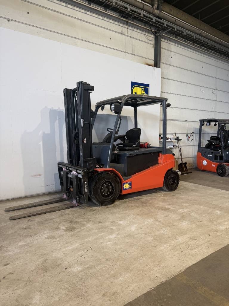 Toyota truck 8FBMT45 - Bild 2